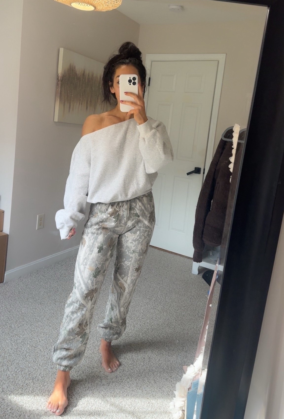 Catch me lounging in these sweats all day! Abercrombie loungewear 🤍🍂 

#LTKHome #LTKFindsUnder100 #LTKSeasonal