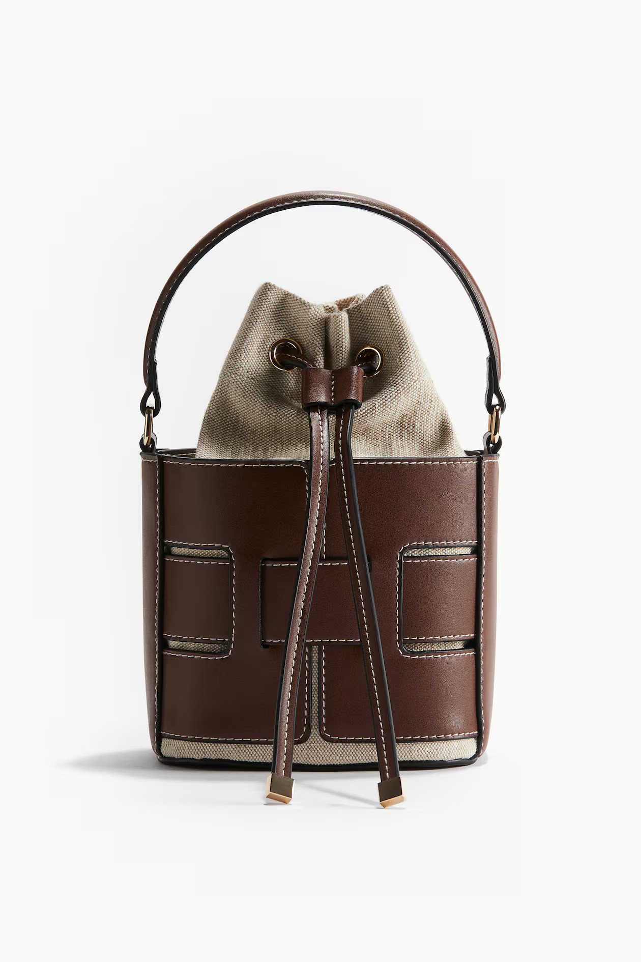 Crossbody bucket bag | H&M (UK, MY, IN, SG, PH, TW, HK)