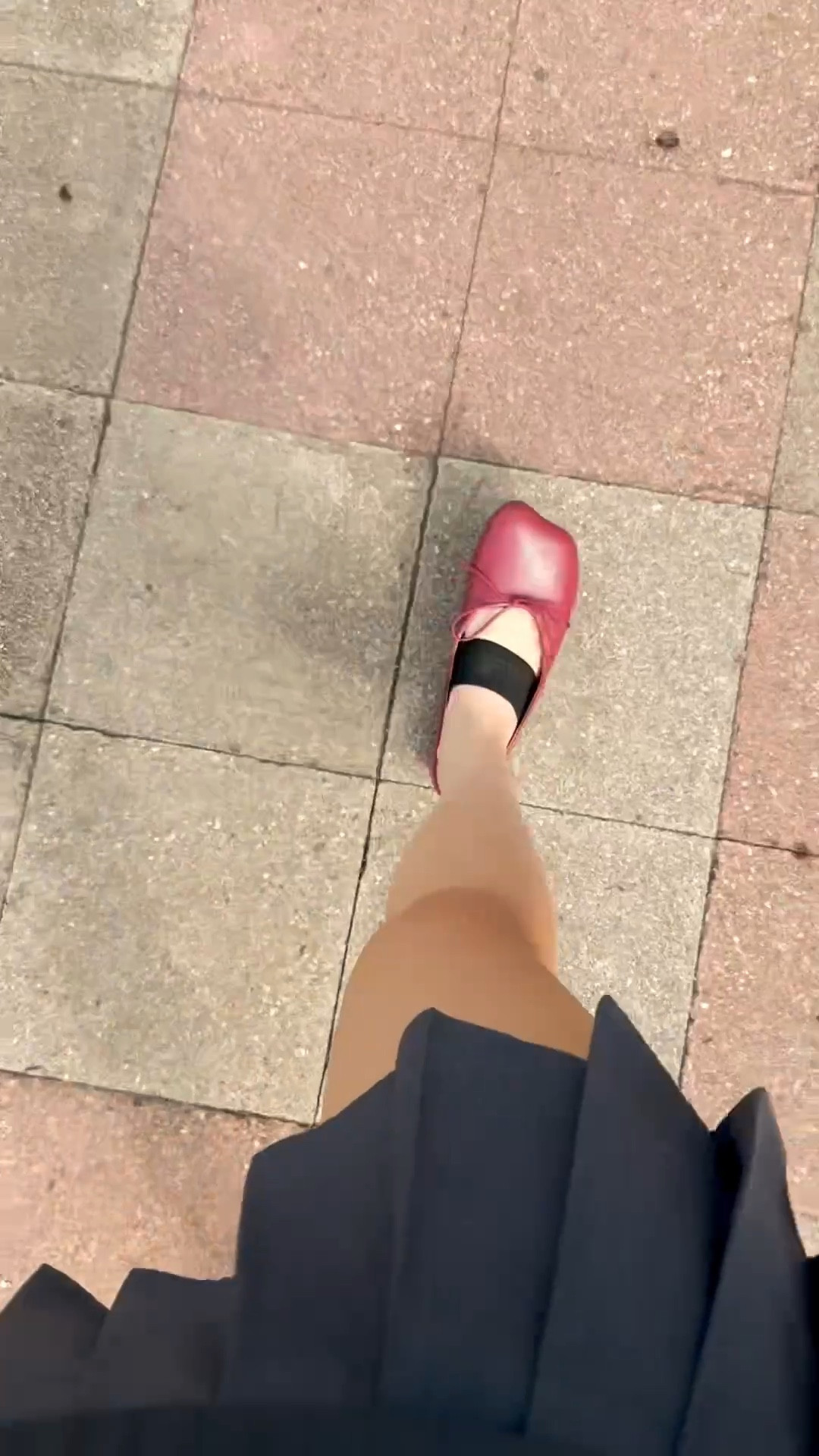 MM6 Maison Margiela Ballet Flats
These red ballet flats are just too cute 😍 More like a cherry-red shade—bold but still easy to wear every day. I’m glad I chose red, it feels a little special yet still perfect for fall outfits. 🍒🍂

#MM6MaisonMargiela #BalletFlats #CherryRed #FallStyle #OOTDFashion #EverydayChic #RedShoes #FallVibes #OOTDInspo #EffortlessStyle

#LTKSeasonal #LTKShoeCrush #LTKStyleTip