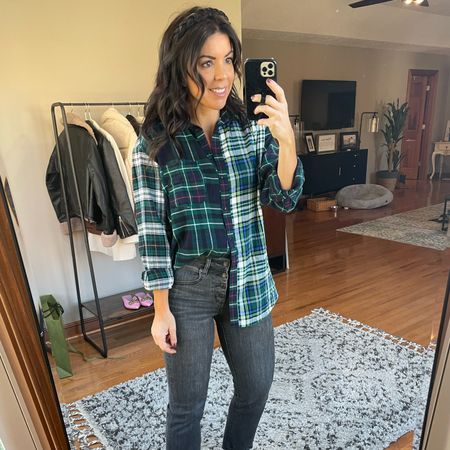 My new favorite flannel!!!
Size XS 