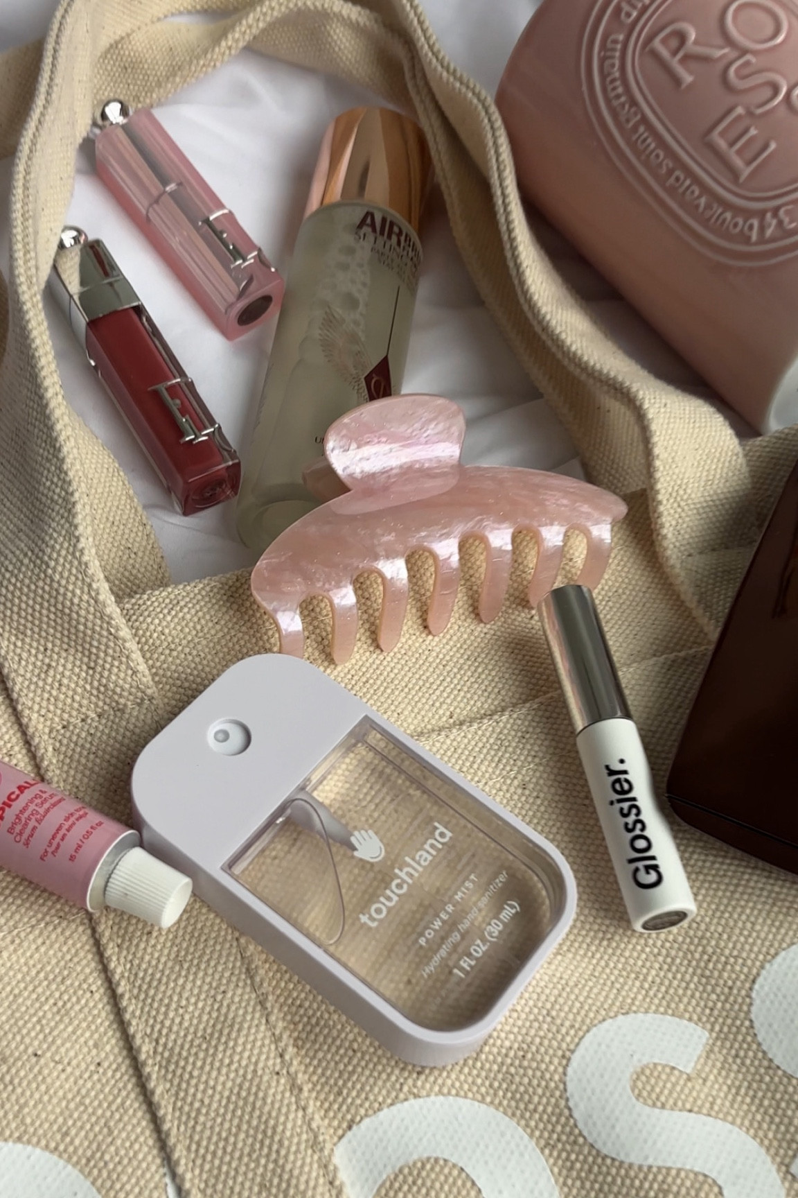 top beauty favs 2025

#LTKGiftGuide #LTKItBag #LTKBeauty