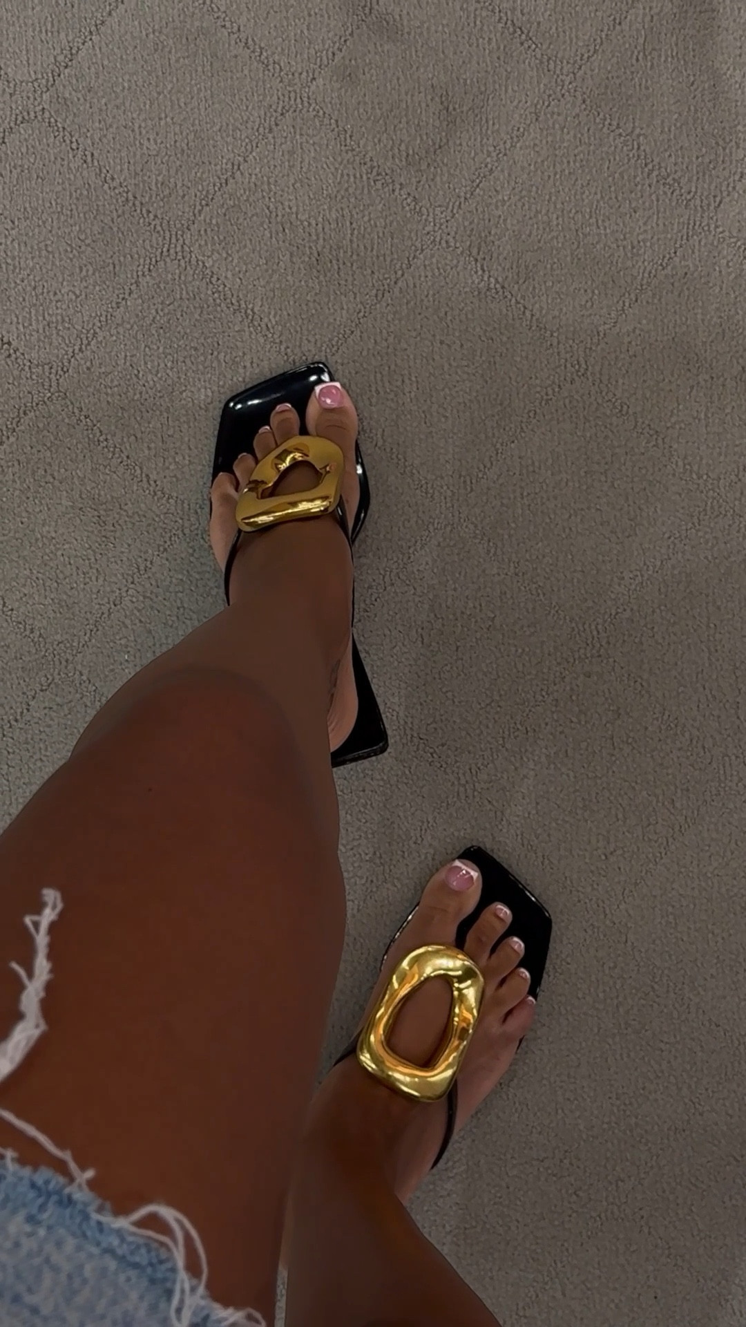 The Sandal of the summer! And only $50! 


#LTKootd