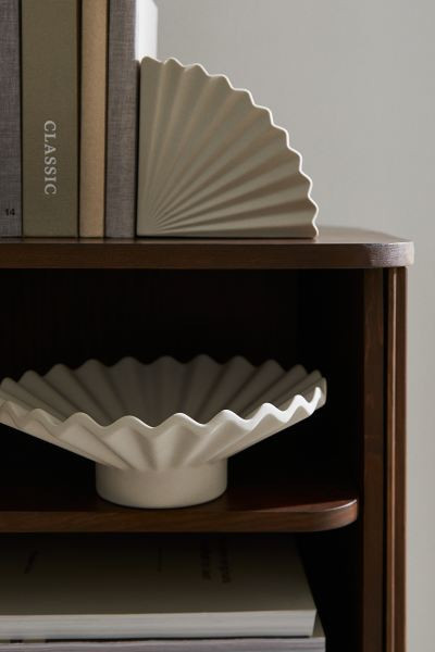 Large Stoneware Tray | H&M (US + CA)