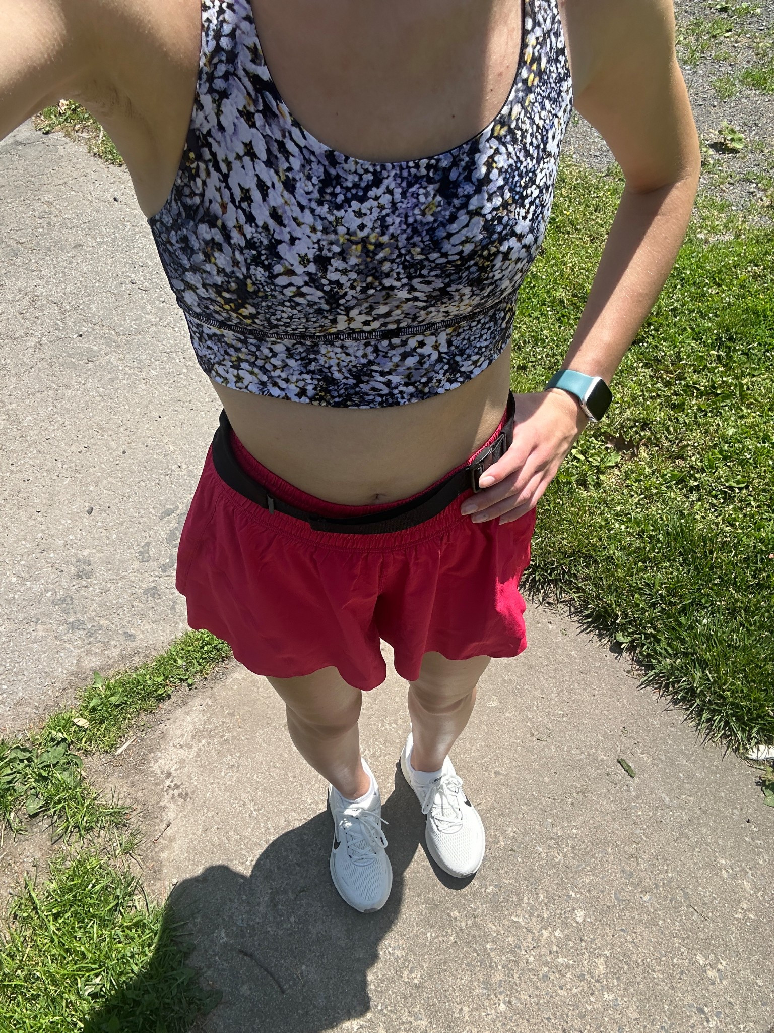 Run fit 
Size xsmall in shorts
8 in shoes 
4 in bra

#LTKcanada #LTKfitness #LTKsummer