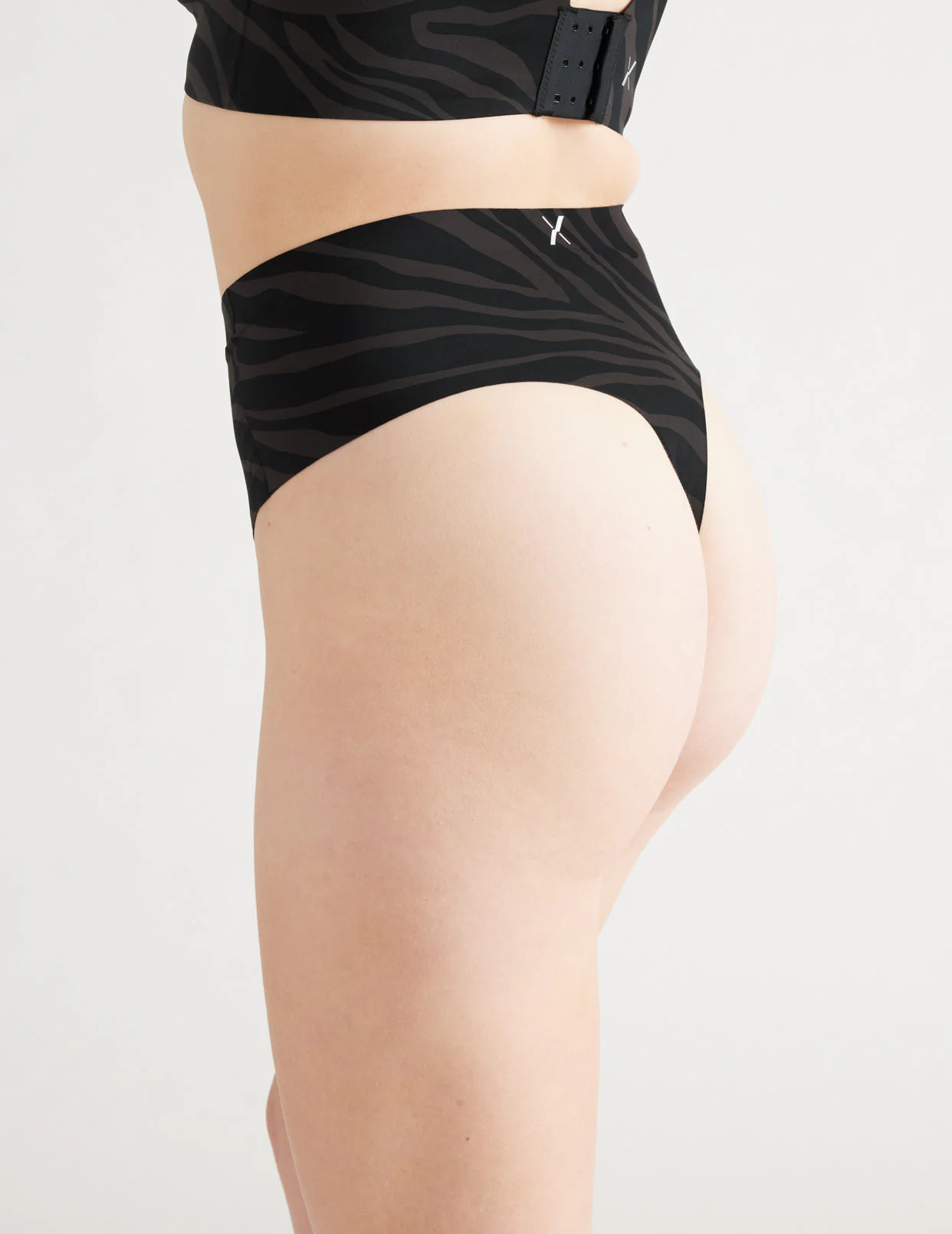 Leakproof High Rise Thong | Knix