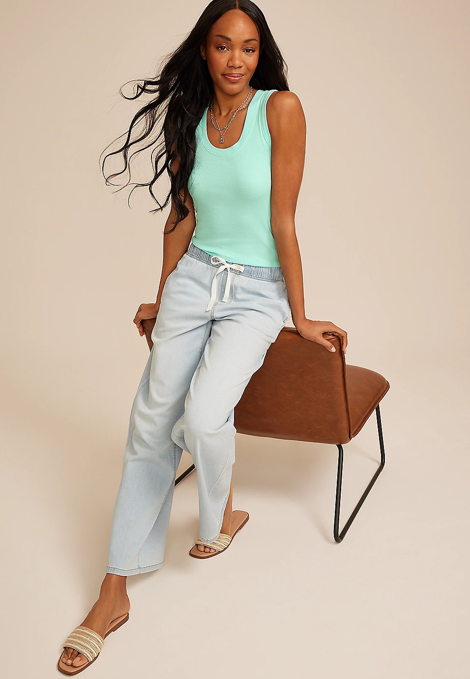 24/7 U Line Tank Top | Maurices