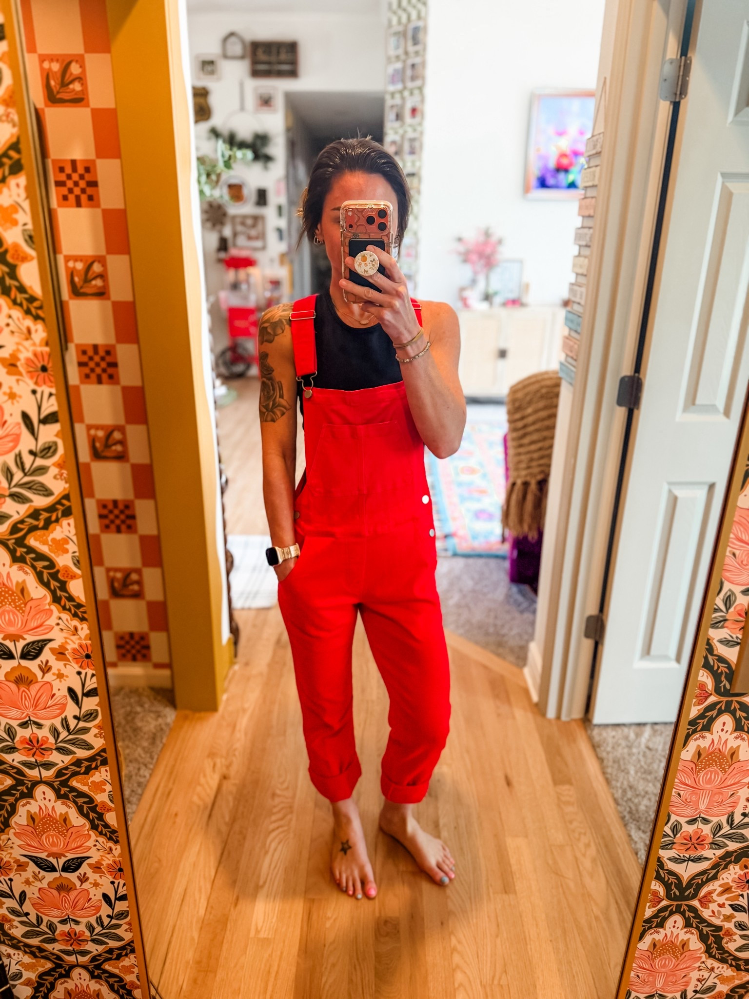 Red bibs, wearing size S (TTS)- I cuffed the bottoms 

#LTKgrwm #LTKootd #LTKmomlife