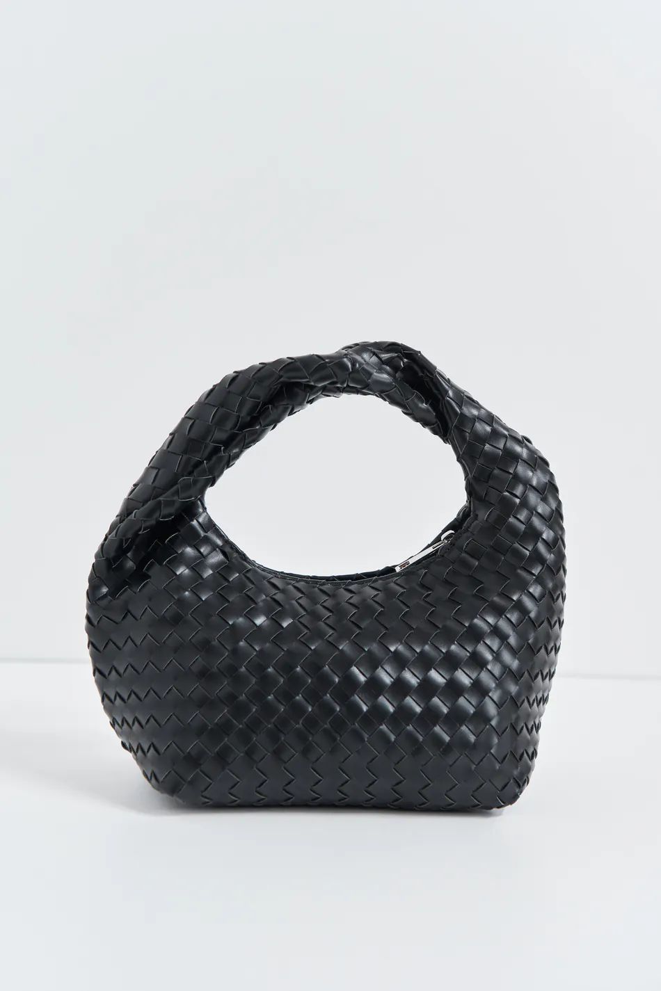 Braided handbag - Schwarz - Dame - Gina Tricot | Gina Tricot SE