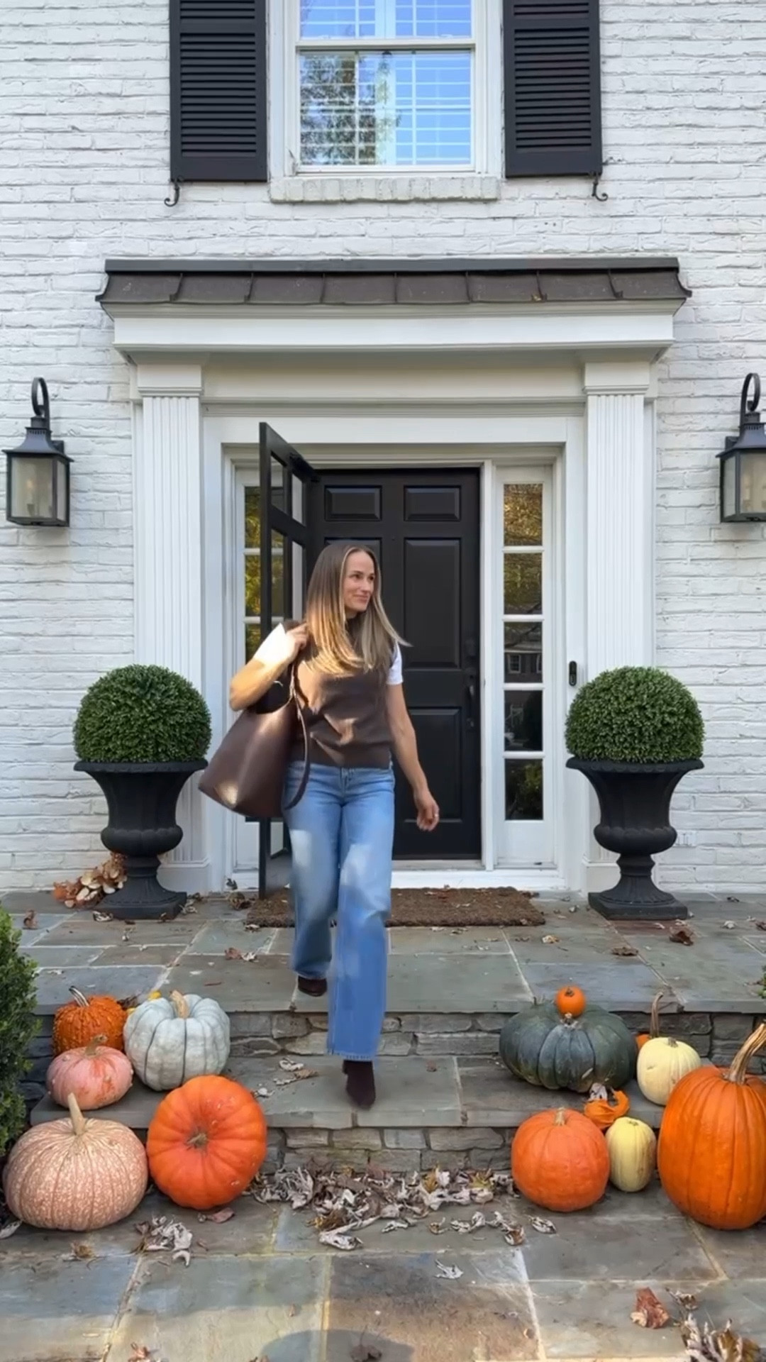 Thanksgiving outfit
Brown sweater vest
White tee
Medium wash wide leg jeans
Brown leather tote

#LTKSeasonal #LTKHoliday #LTKStyleTip