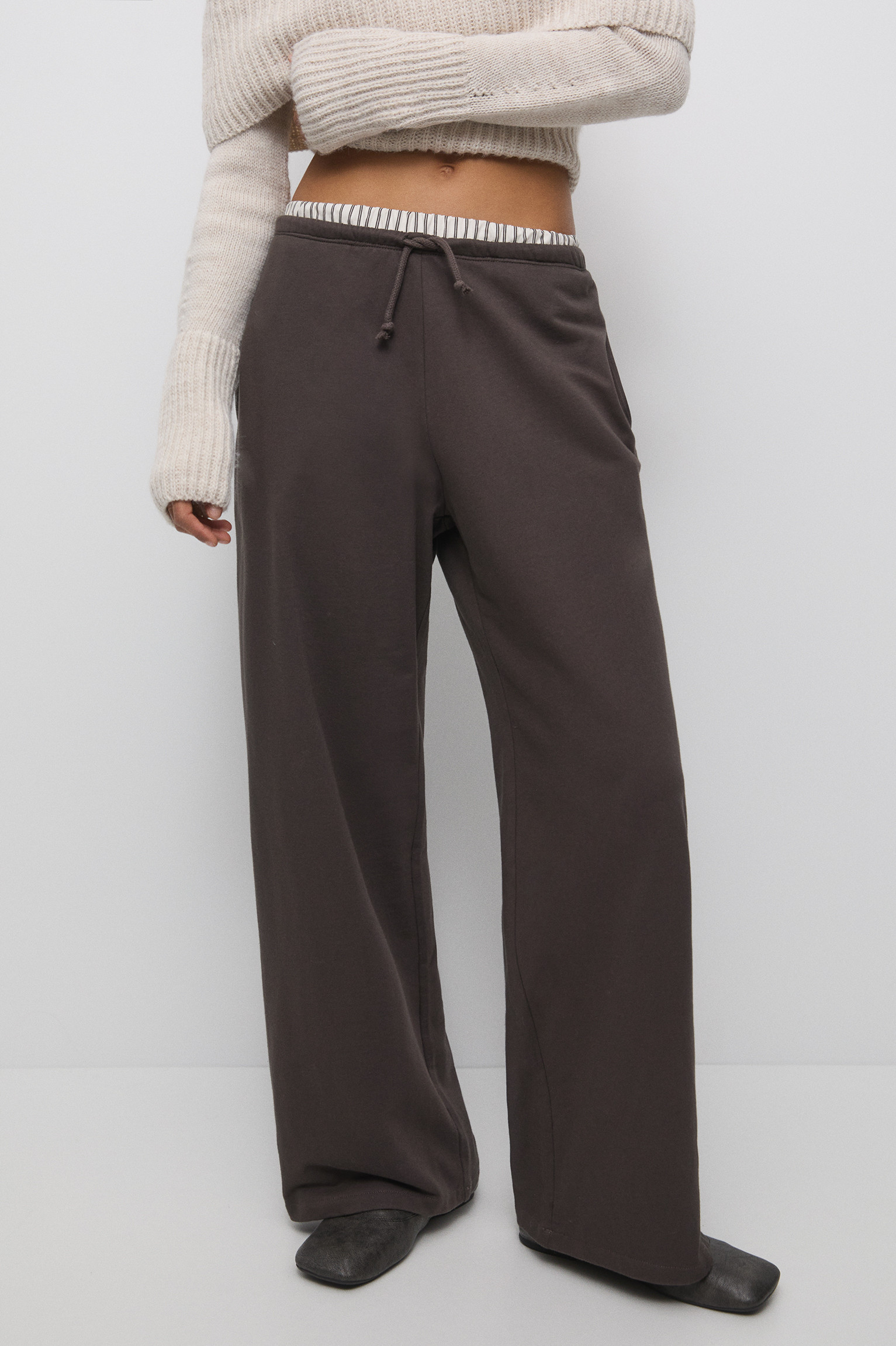 Wide-leg jogger trousers | PULL and BEAR UK