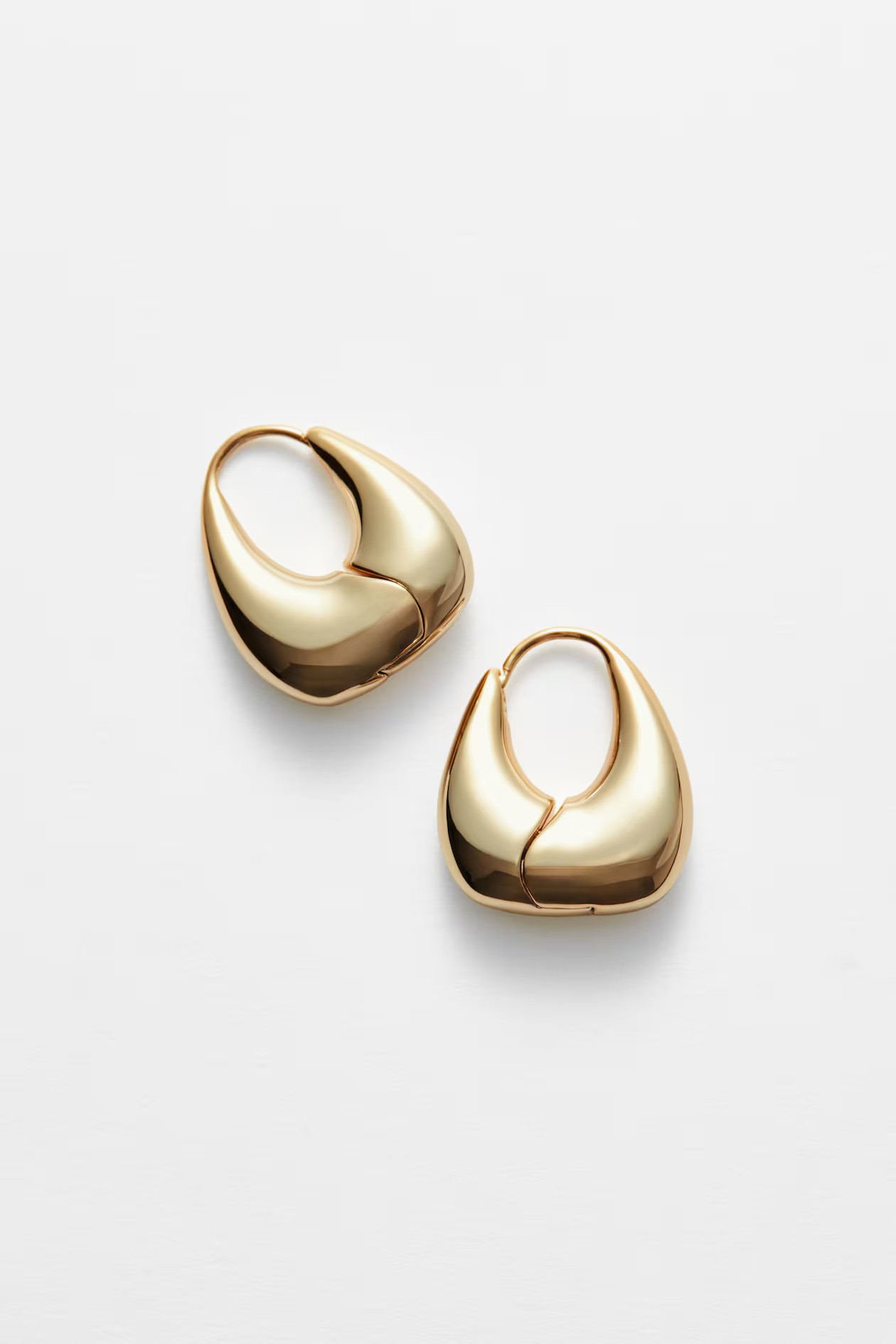 Chunky Bell Hoops | H&M (UK, MY, IN, SG, PH, TW, HK)