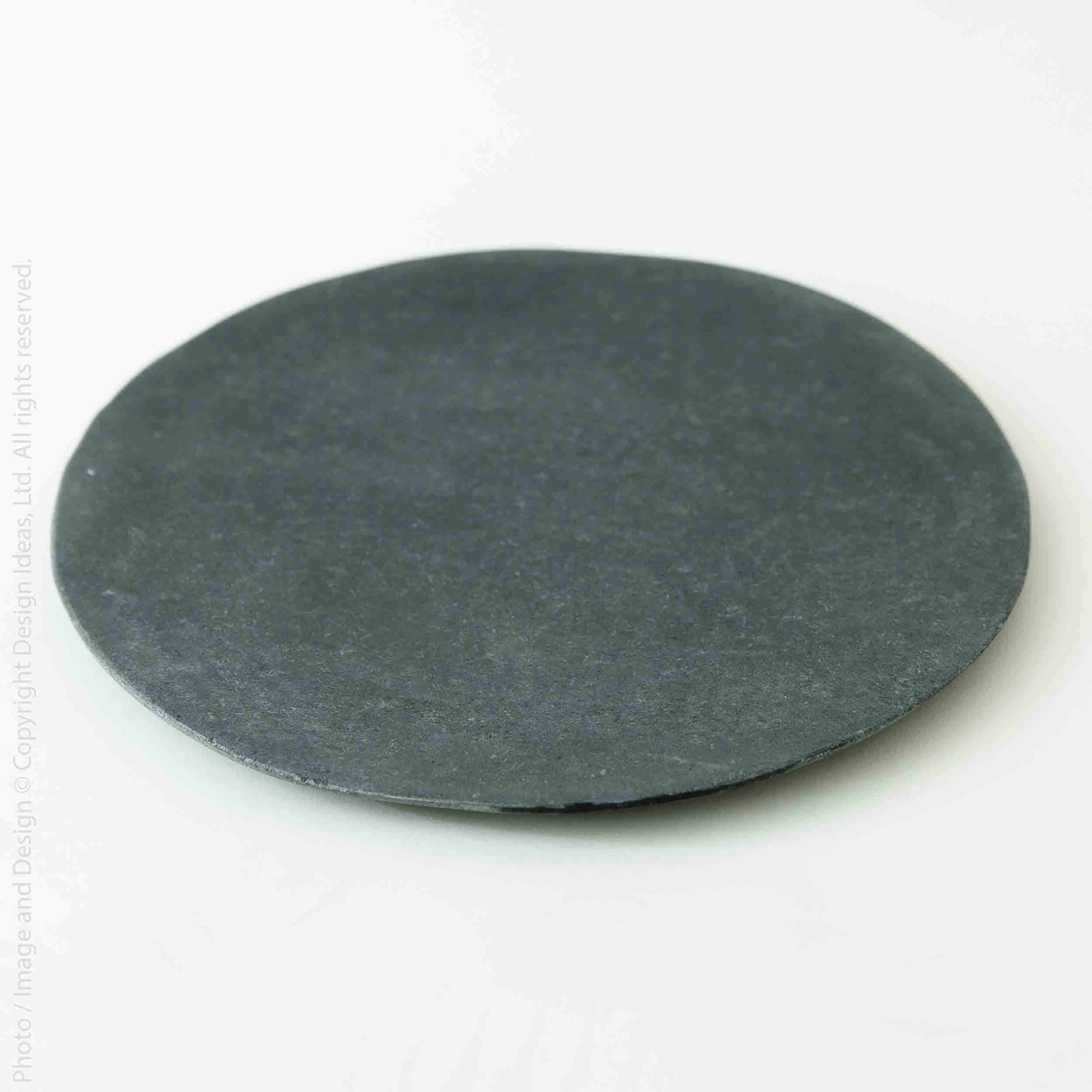 Stoneshard™ Carved Riverstone Plate (11.8 dia x 0.5 in.) | Texxture Home