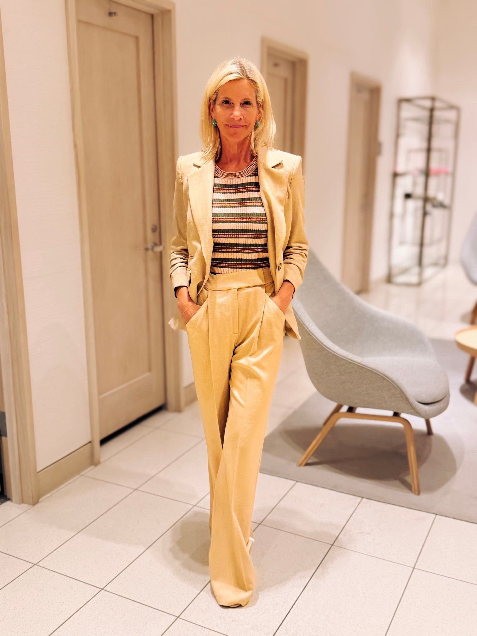 I’m sorry, but you just can’t beat @Veronica Beard Everything I put on feels so right — especially this relaxed blazer, slacks and ribbed knit top. I don’t go to an office, but if did, I’d wear this. 

#LTKWorkwear #LTKgrwm #LTKOver40