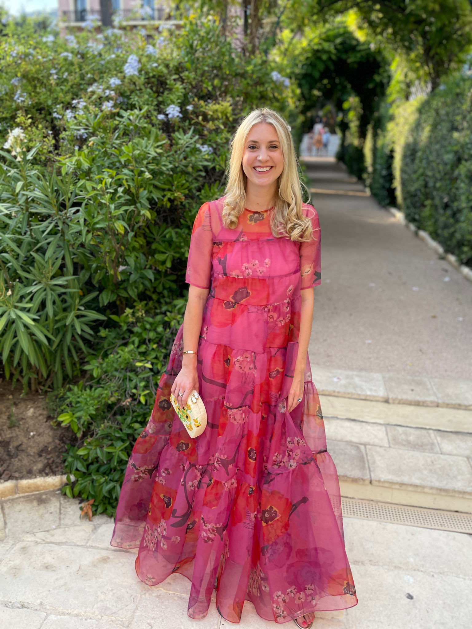 Found an update to my dress from last season! Would be perfect for a wedding or a fun shower! I loved wearing it on vacation to a fun dinner in Nice! 