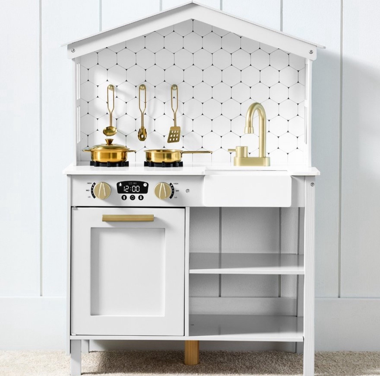 Play wooded kitchen 

#LTKSaleAlert #LTKKids #LTKGiftGuide