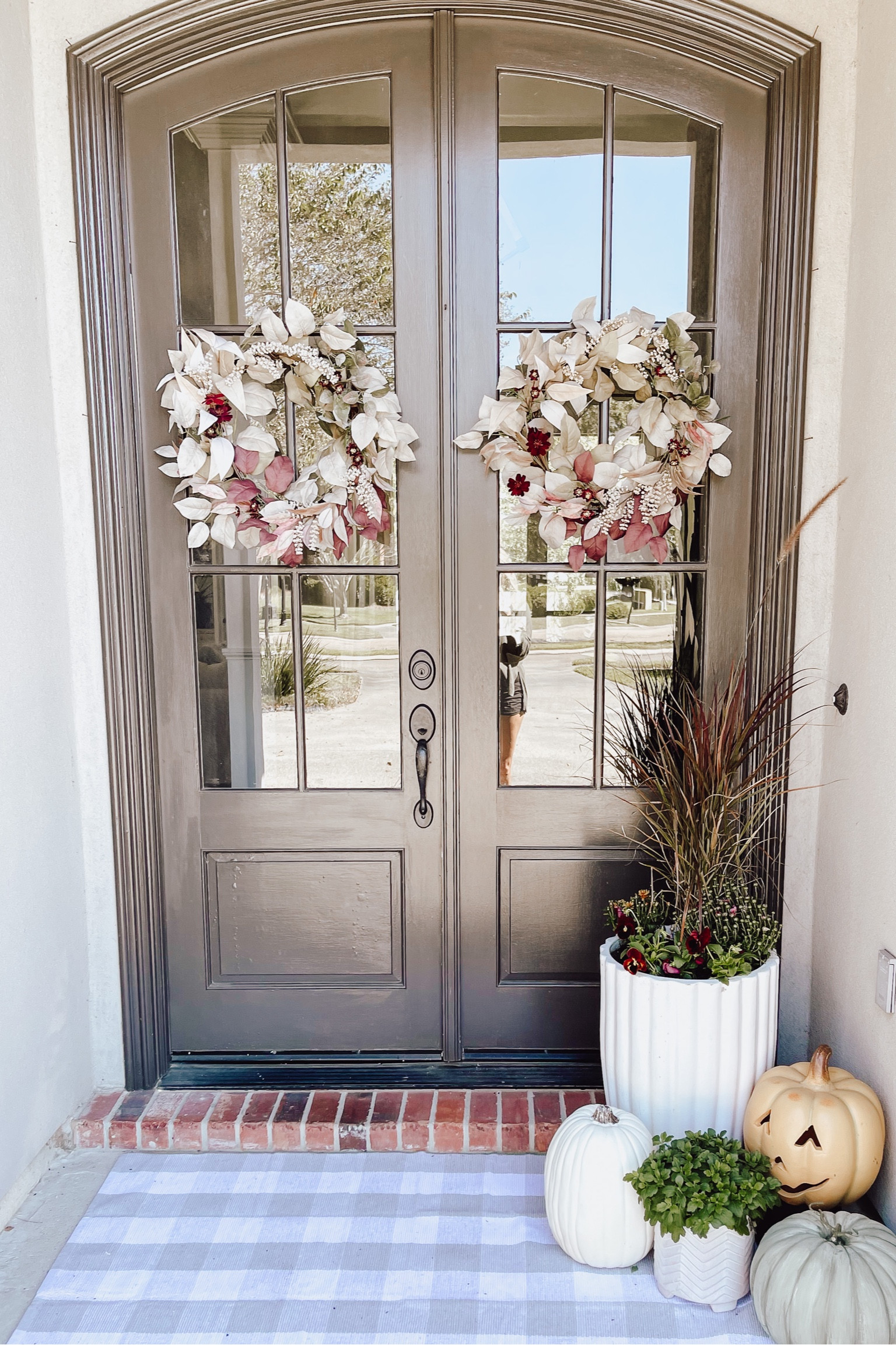 Fall decor inspo! I love these wreaths, but they are out of stock. Found a similar style though  

#LTKhome #LTKstyletip