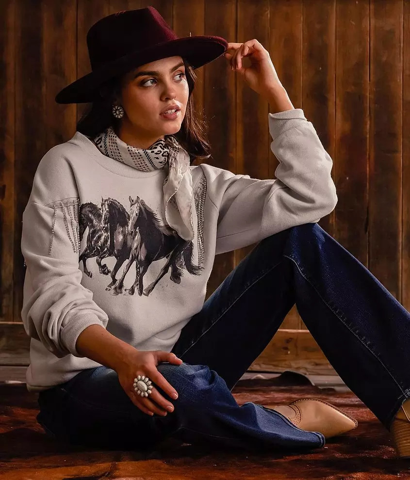 Horse Oversized Pullover | Buckle