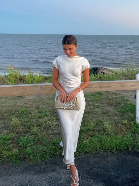 white dress 🤍 wearing xs 

#LTKwedding #LTKparties #LTKSeasonal