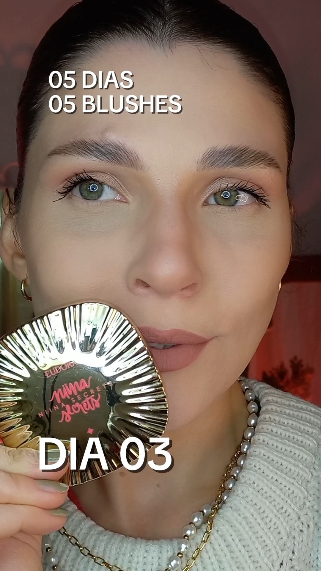 Blush Marmorizado Linha Niina Secrets Cor 01

#LTKbrasil #LTKbeleza