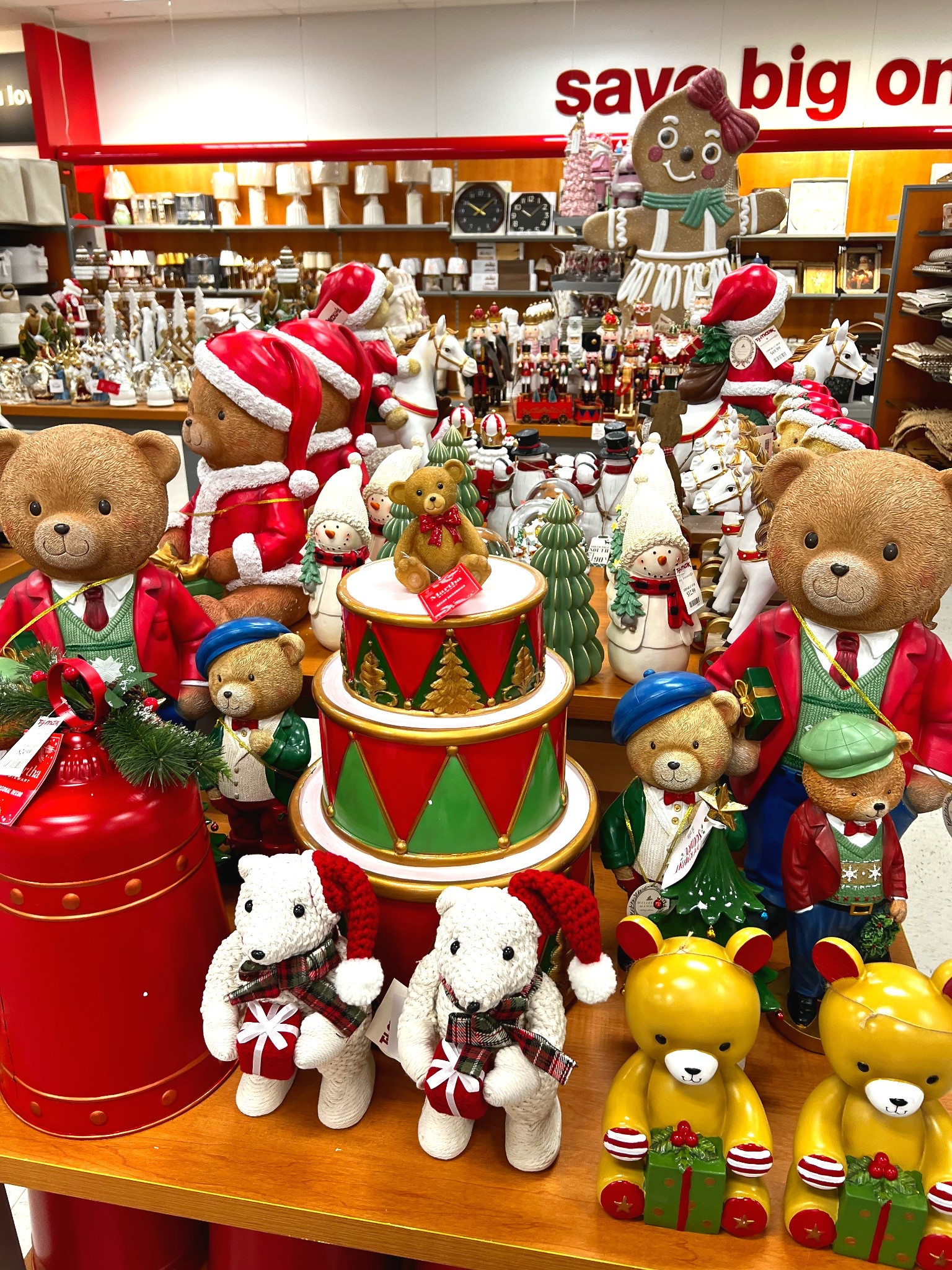 Ralph Lauren Inspired Christmas decor on a budget! 

#LTKSeasonal #LTKHome