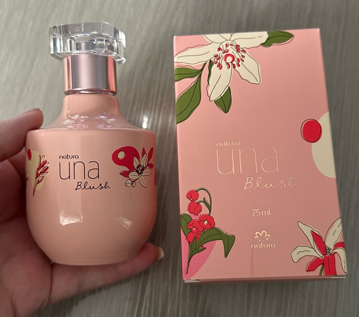 A linha Natura Una não fica devendo para nenhum perfume importado. Ótima duração e projeção 

#LTKbrasil #LTKbeauty