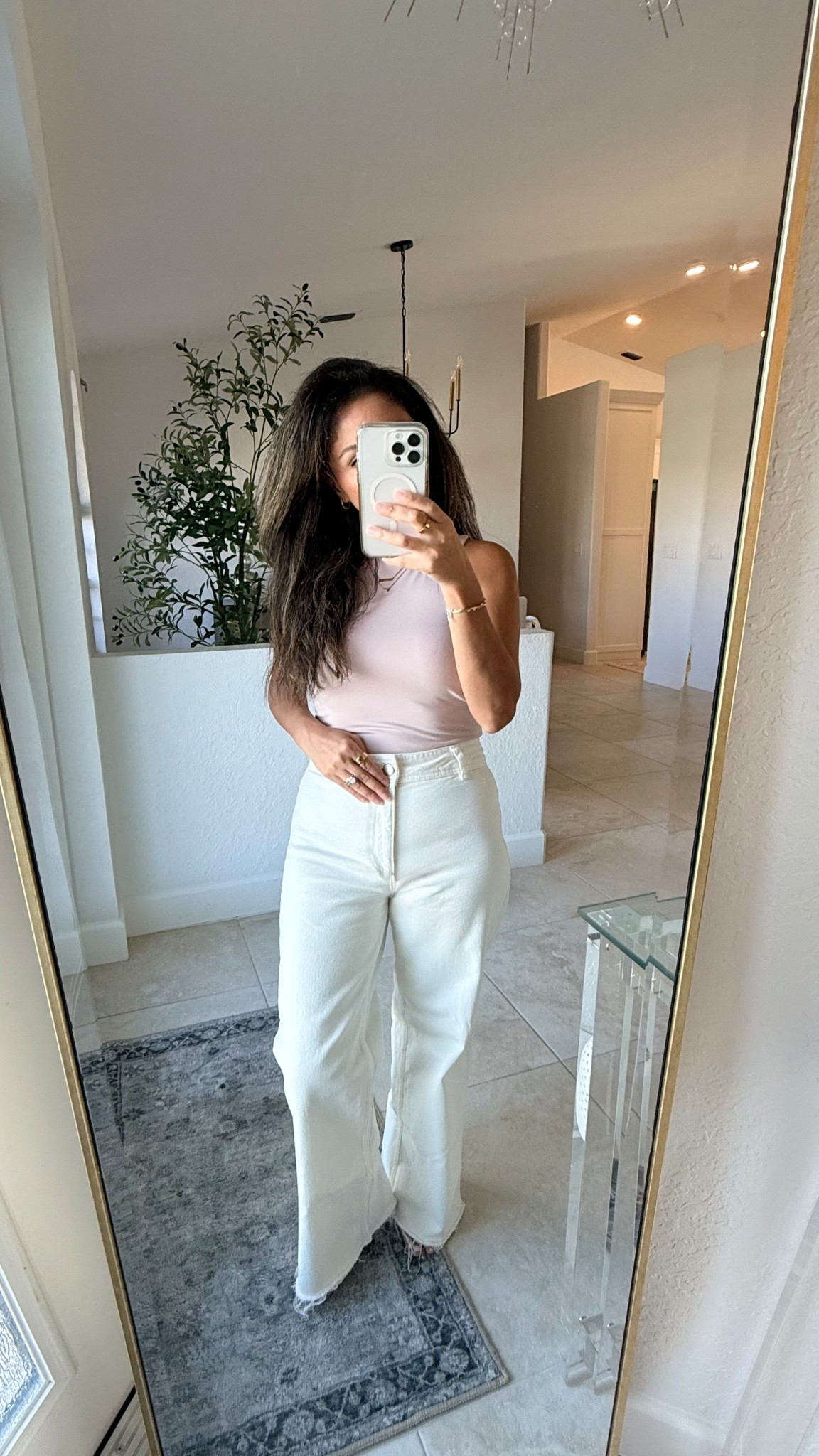 These petite, friendly jeans have secured a permanent place in my closet. 

#LTKFindsUnder100 #LTKFindsUnder50 #LTKPetite