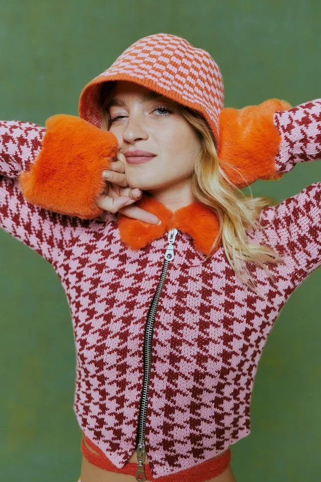 Mimi Knit Bucket Hat | Urban Outfitters (US and RoW)