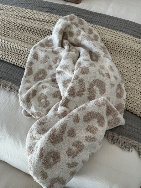 Target or Barefoot Dreams?! This blanket is from Target y’all… in my opinion these blankets are just as good (if not better) than Barefoot Dreams! 

#LTKhome #LTKstyletip #LTKfindsunder50