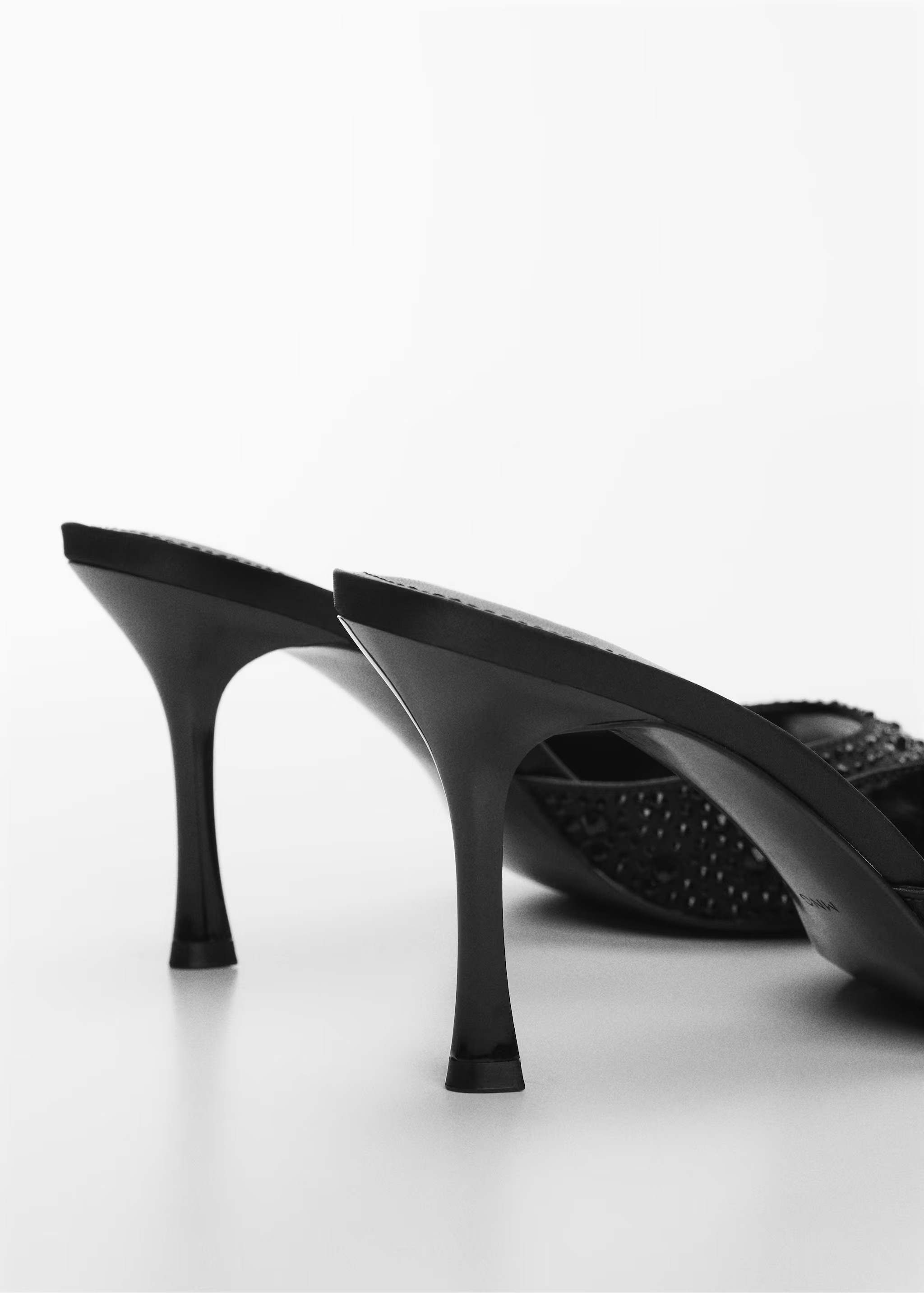 Heeled sandals with rhinestone detail | MANGO (US)