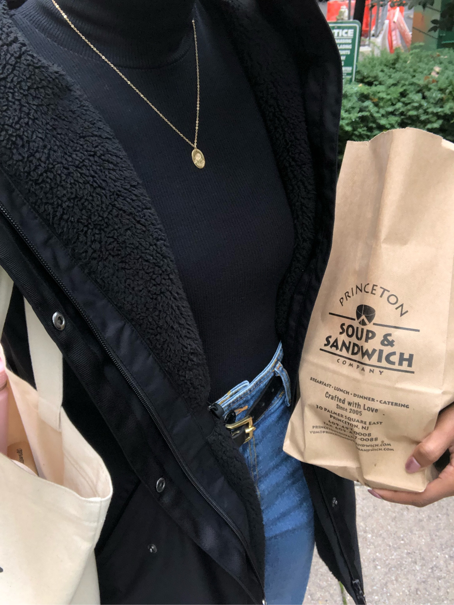 my go-to outfit lately🖤

#LTKHalloween #LTKunder50 #LTKworkwear