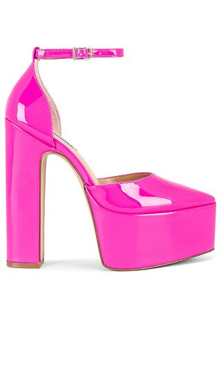 Prompt Platform in Fuchsia Patent | Revolve Clothing (Global)