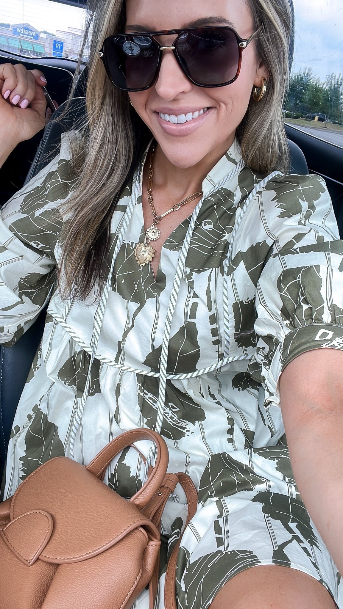 Adorable fall dress with sleeves & pockets! Great for casual, classroom, or church. wearing small


#LTKFindsUnder50 #LTKStyleTip #LTKPetite