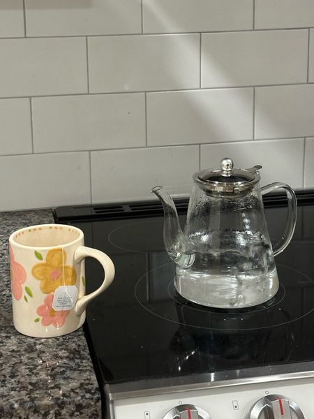 I upgraded to a glass tea kettle so I can make sure the whole thing stays clean! This is on Amazon for only $19 :) 

#LTKhome #LTKGiftGuide #LTKsalealert