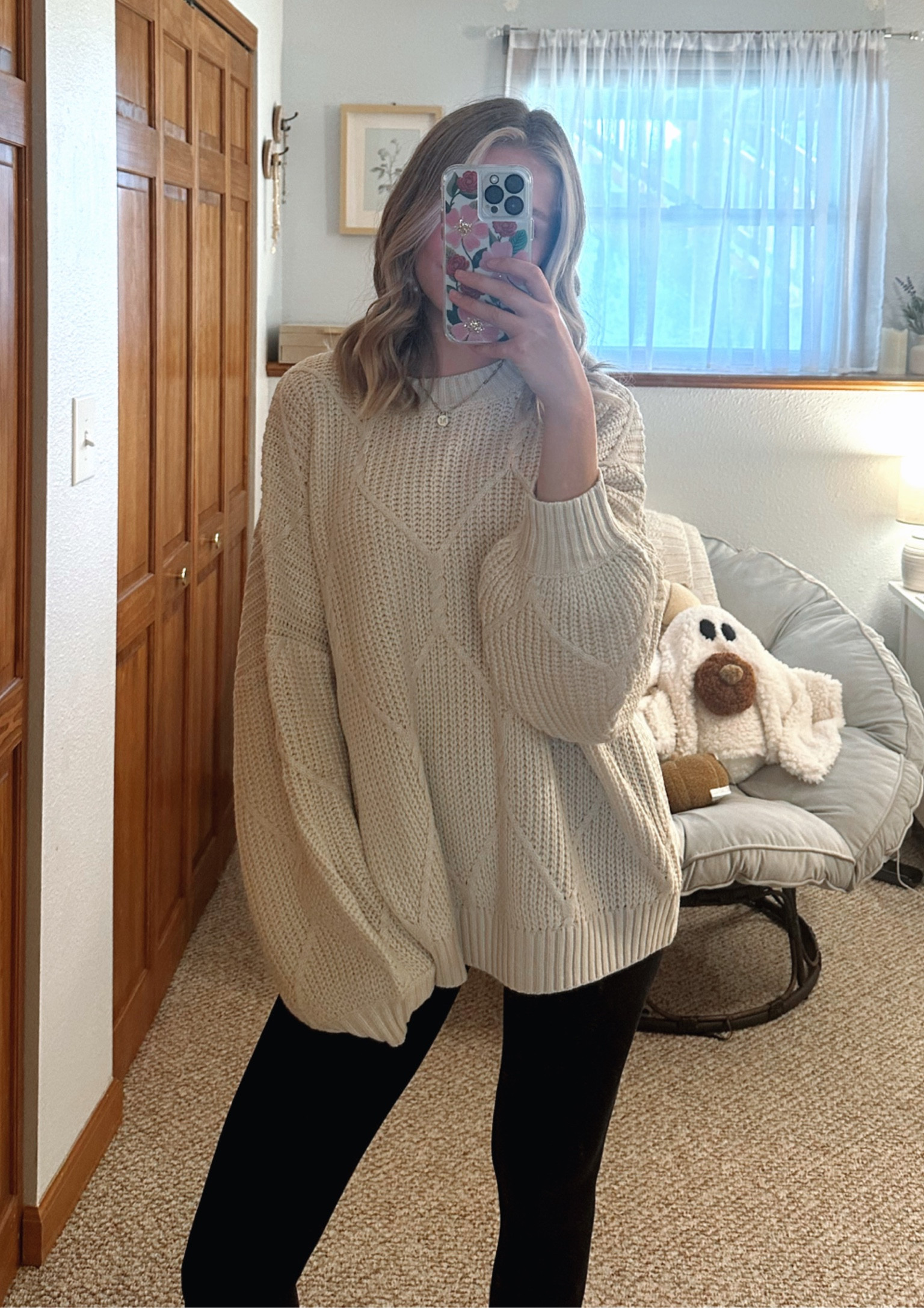 Rory Gilmore Sweater 
Staple sweater for Fall 

#LTKBacktoSchool #LTKFind #LTKSeasonal