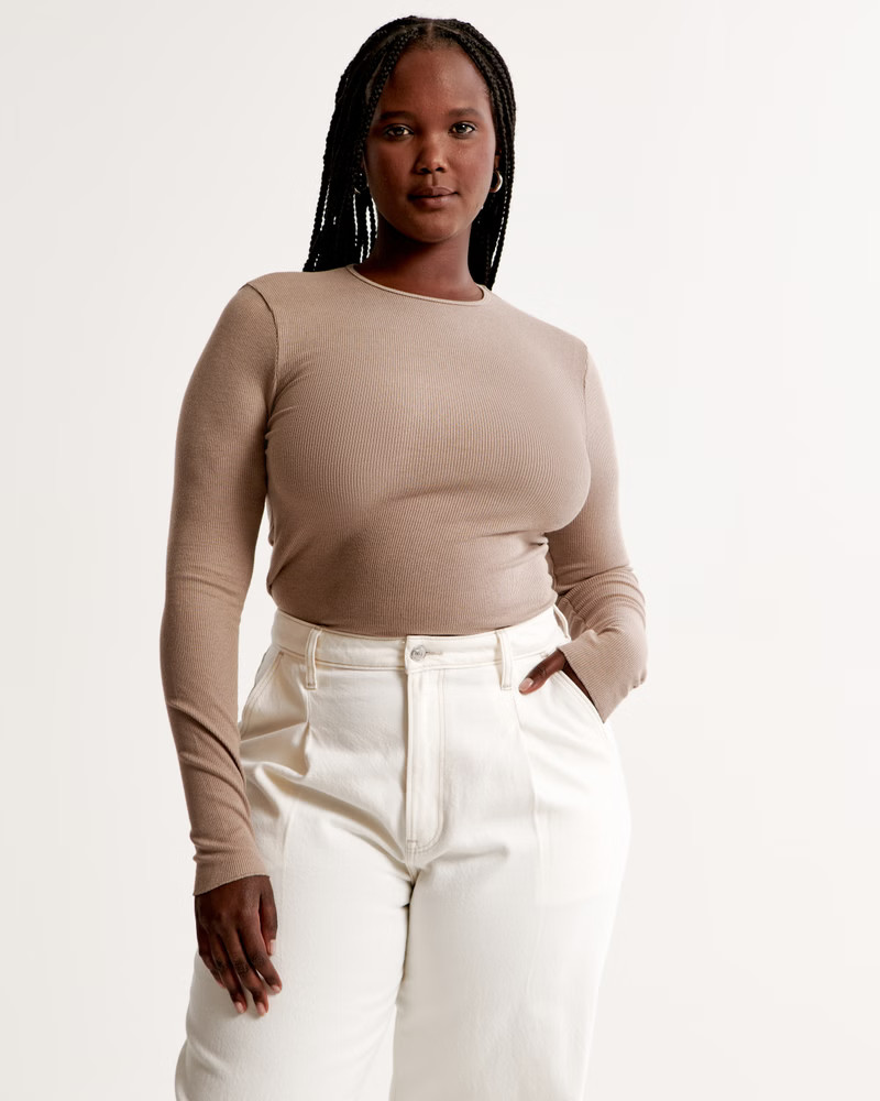 Essential Long-Sleeve Featherweight Rib Tuckable Top | Abercrombie & Fitch (US)