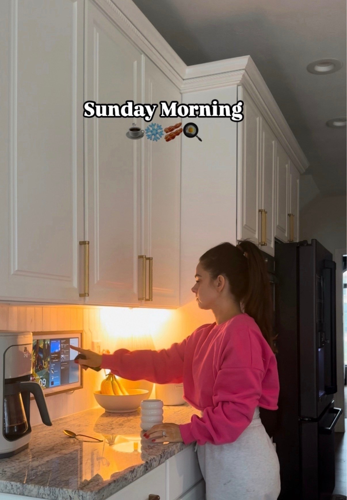 Cozy morning set up 

#LTKmomlife #LTKdayinmylife #LTKmorningroutine