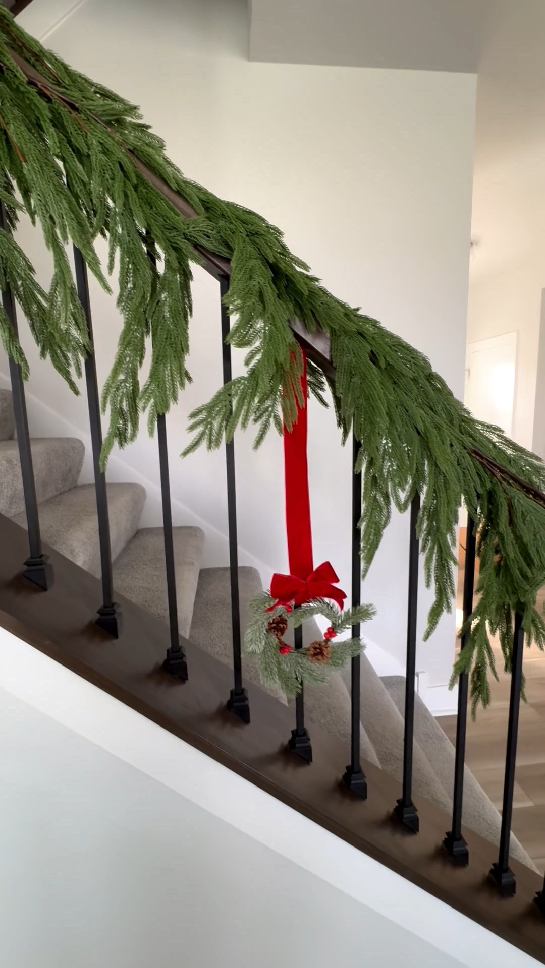 Cutest Christmas railing decor from Amazon 😍 

#LTKHome #LTKHoliday #LTKSeasonal