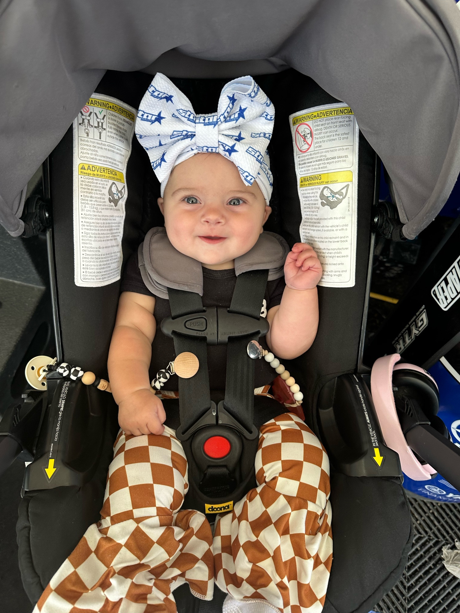 Race day fit🏁

Baby outfit checkered | race day outfit | big bows for baby | pacifier clip custom | 

#LTKfamily #LTKbaby #LTKkids