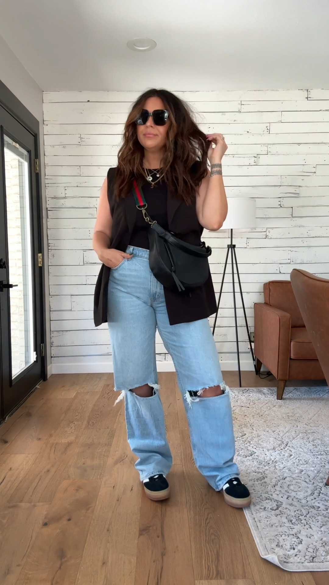 Jeans for spring/summer
Abercrombie jeans: 32/long
Tank: XL
Vest: XL
Adidas Gazelle: TTA
BAG IS WALMART
Strap is Amazon!
Sunnis launching soon!


#LTKStyleTip #LTKMidsize #LTKFindsUnder50