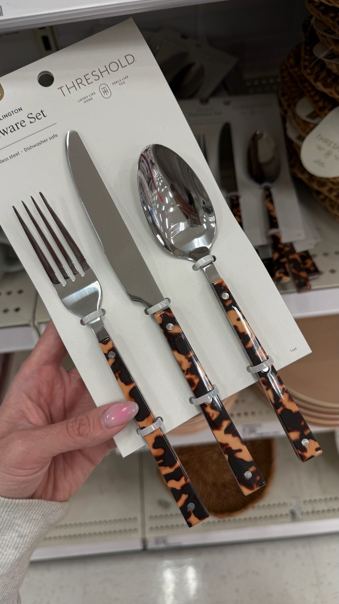 New tortoise silverware from @target ✨

Target home, Target finds, spring finds 
@targethome

#LTKSeasonal #LTKHome #LTKmomlife