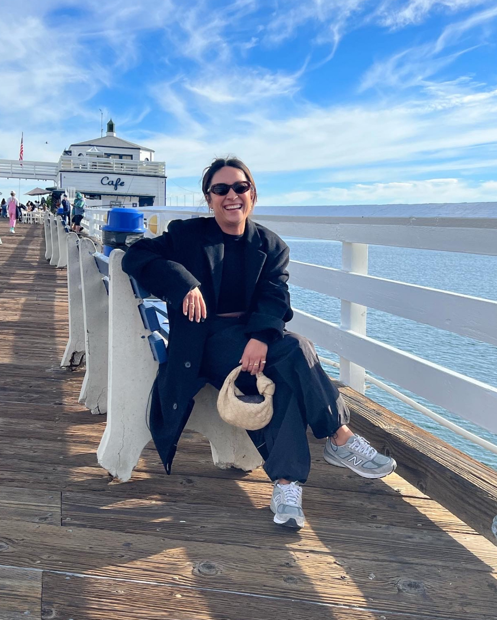 A causal fall outfit: an oversized wool coat and cargo pants 


#LTKstyletip #LTKunder100