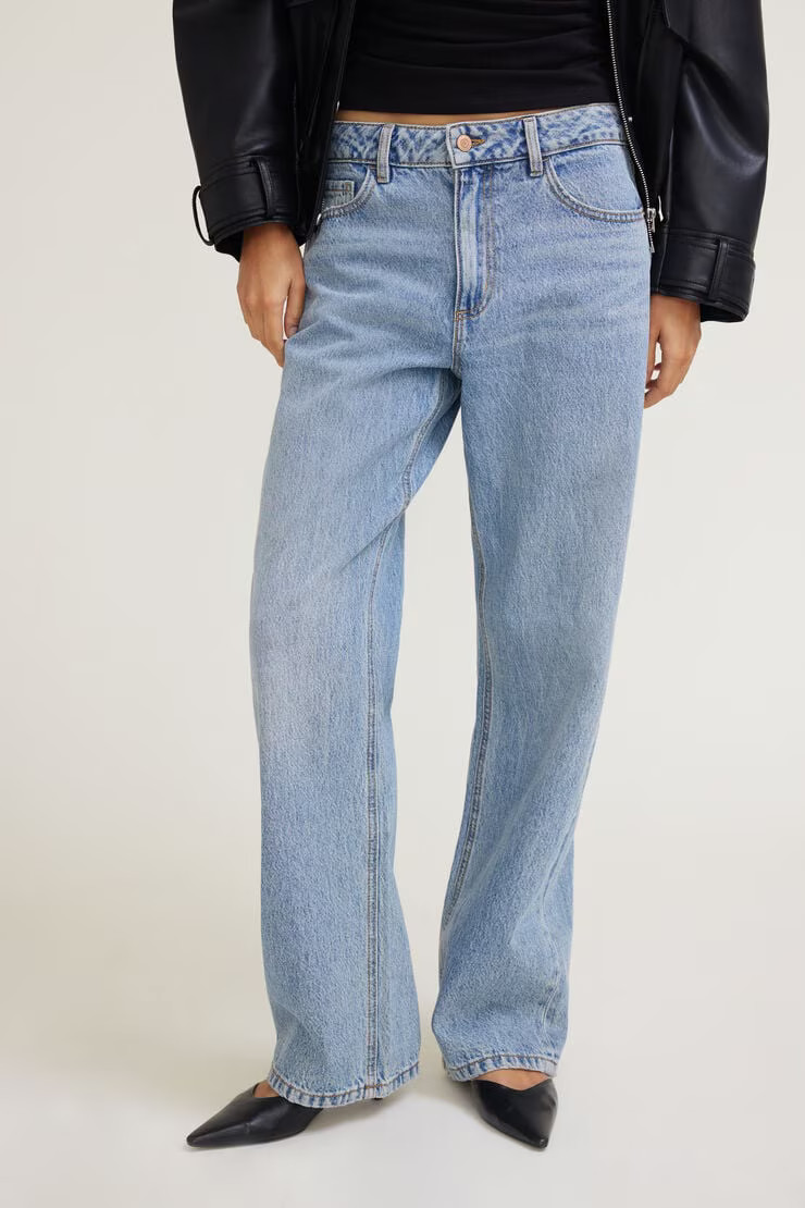 Mika Mid Rise Relaxed Straight Leg Jeans | Dynamite Clothing