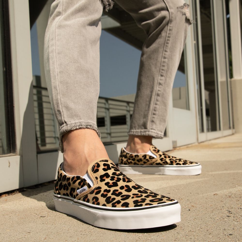 Vans Slip-On Skate Shoe - Leopard | Journeys