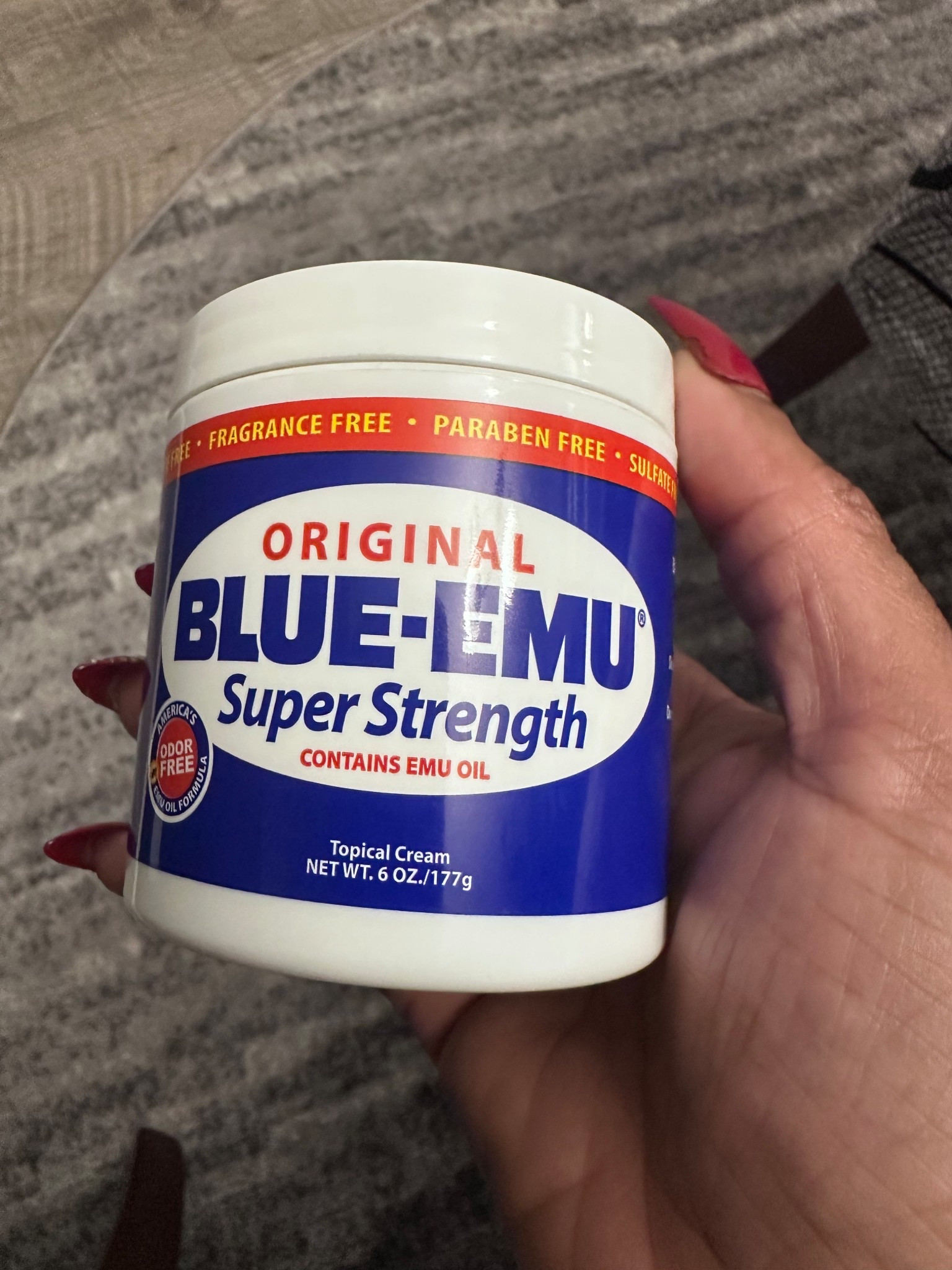 Between workouts, yard work, and life in general… the muscles can definitely feel it. 💪🌿

Blue-Emu Original Super Strength Cream has been my go-to when soreness shows up. Fragrance-free, creamy, and it absorbs quickly without that greasy residue.

If your body reminds you that you’re not 20 anymore… you might want this in your routine.

#recoverymode #musclecare #wellnessessentials #fitover40 #selfcareroutine

#LTKfitnessgoals #LTKBeauty #LTKActive