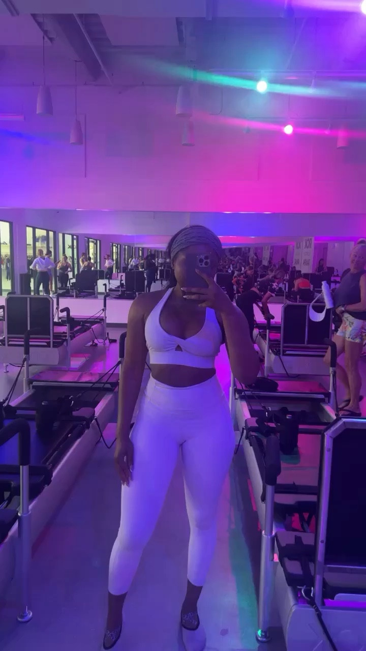 One of my favorite sets from Fabletics! Comes in so many colors

#LTKfit #LTKstyletip #LTKFind