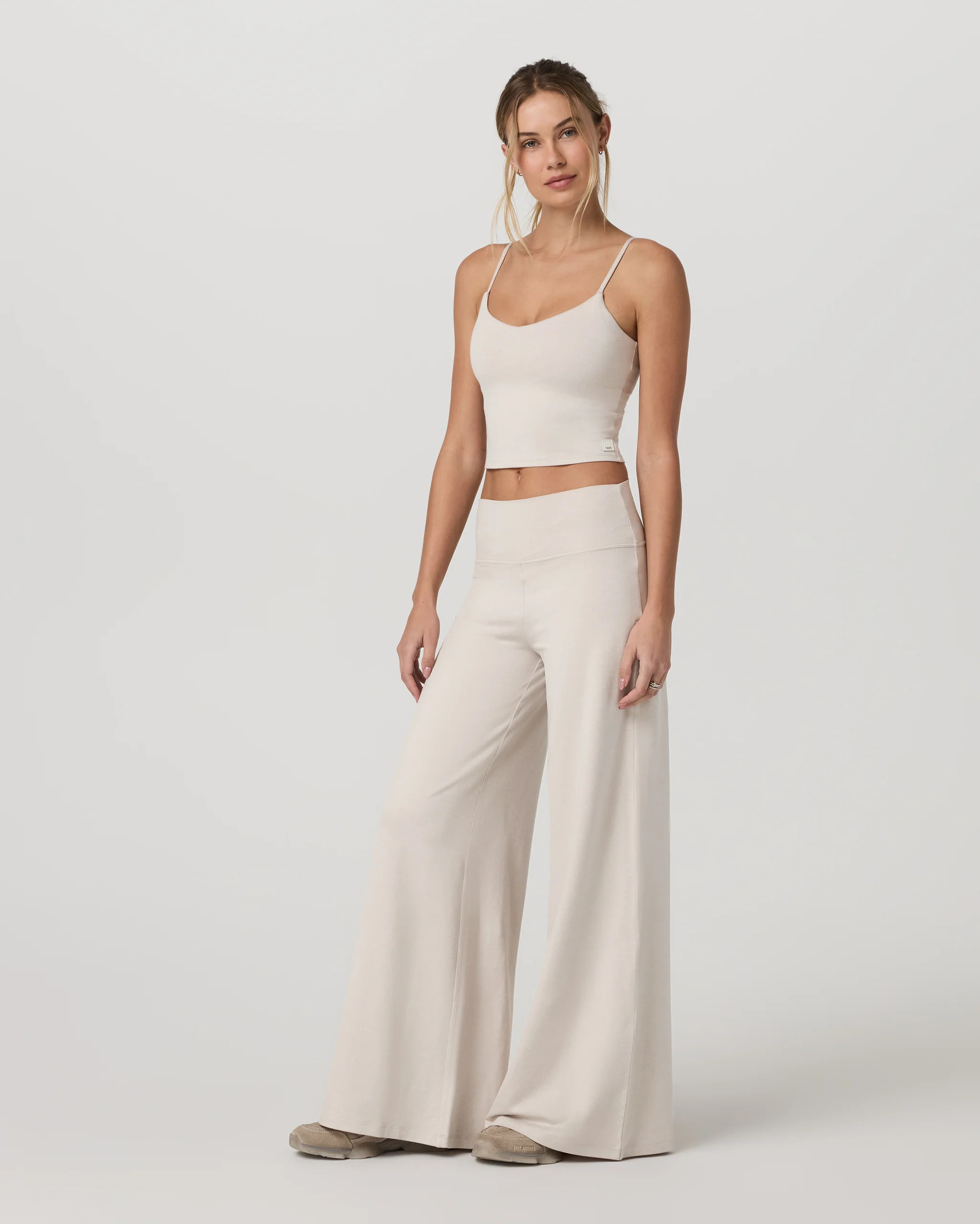 Halo Easy Wideleg Pant | Vuori Clothing (US & Canada)