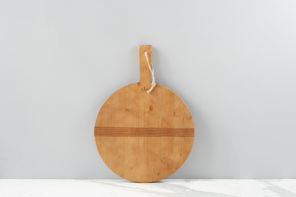 Round Pine Charcuterie Board, Small | etúHOME