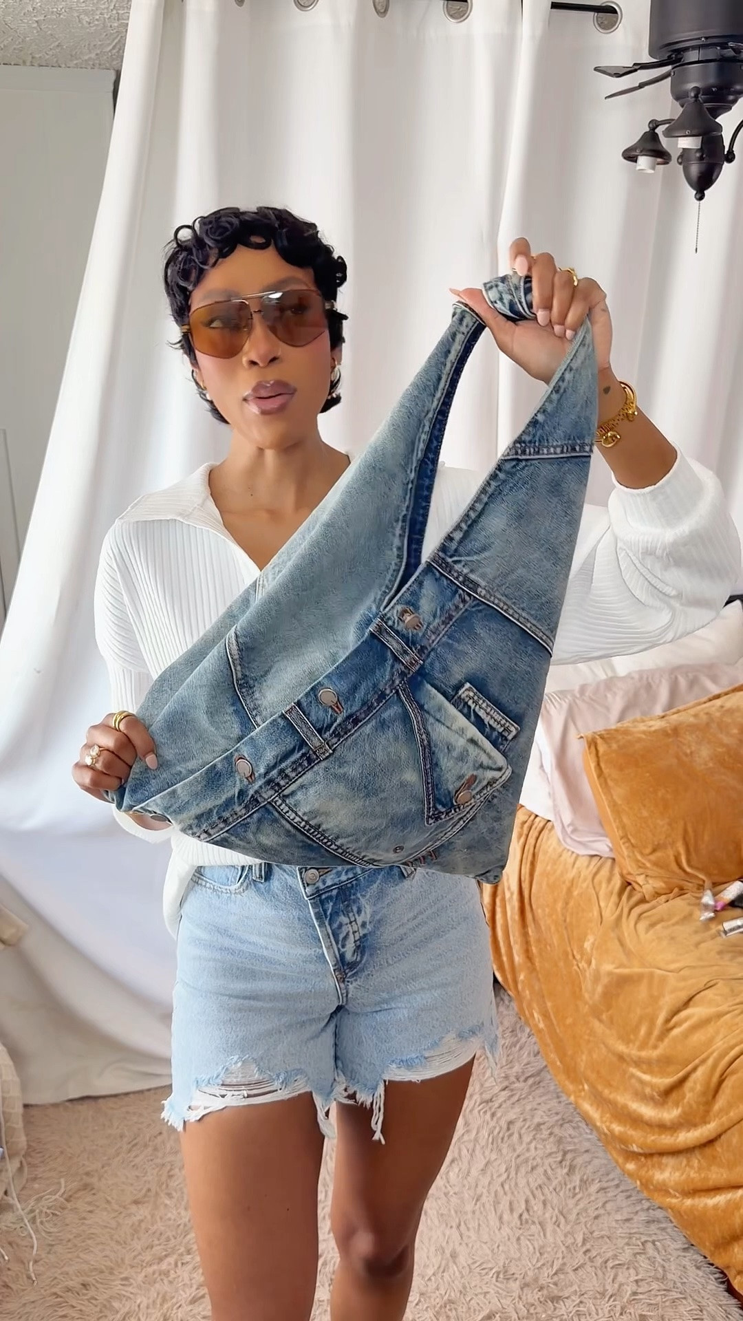 Cute denim tote for Summer & it’s reversible 😏 #denimtote #totebag