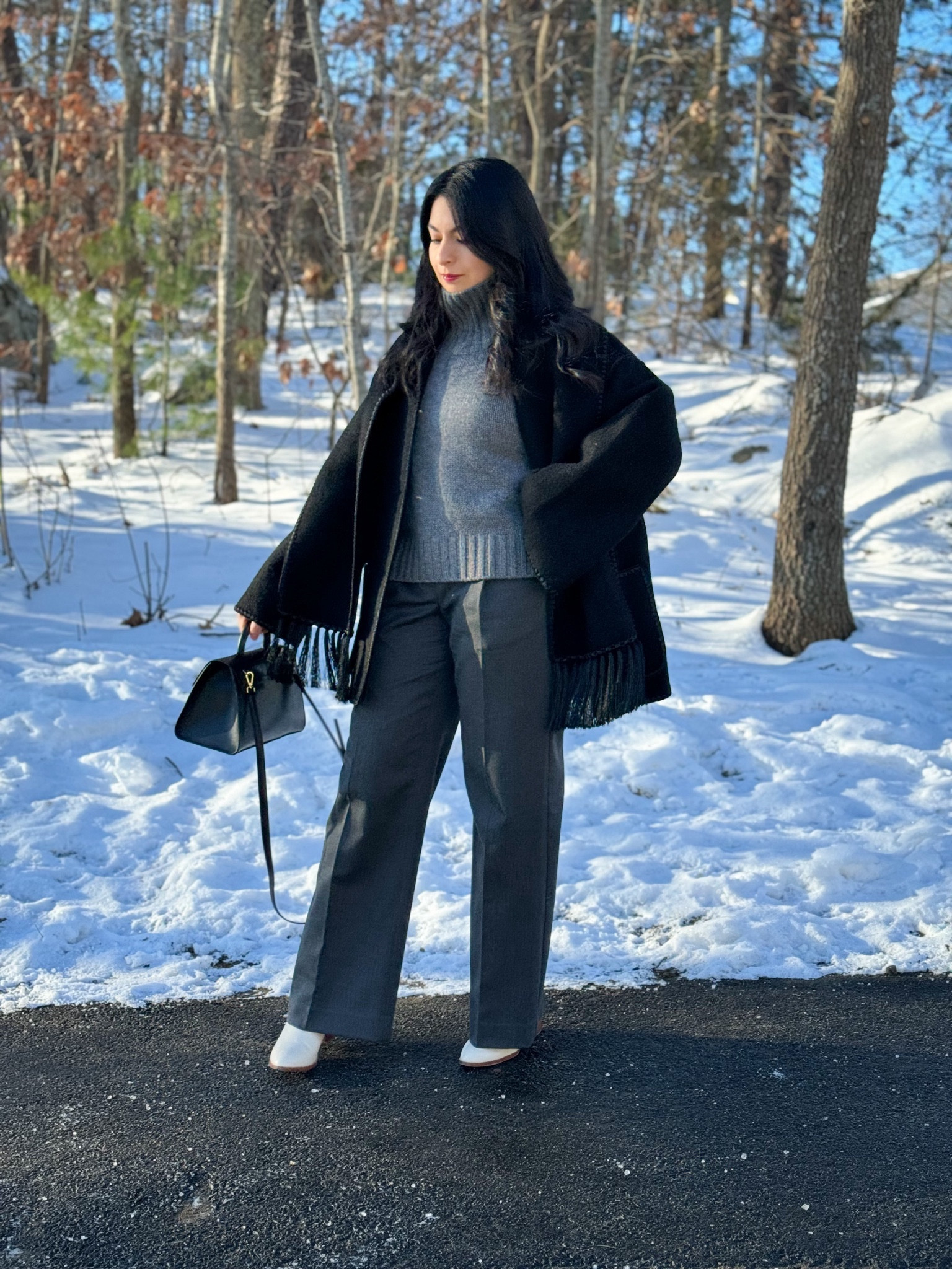 Favorite Winter Outfit petite 5’1

Toteme scarf jacket, Sézane Trousers, petite style


#LTKMostLoved #LTKSeasonal