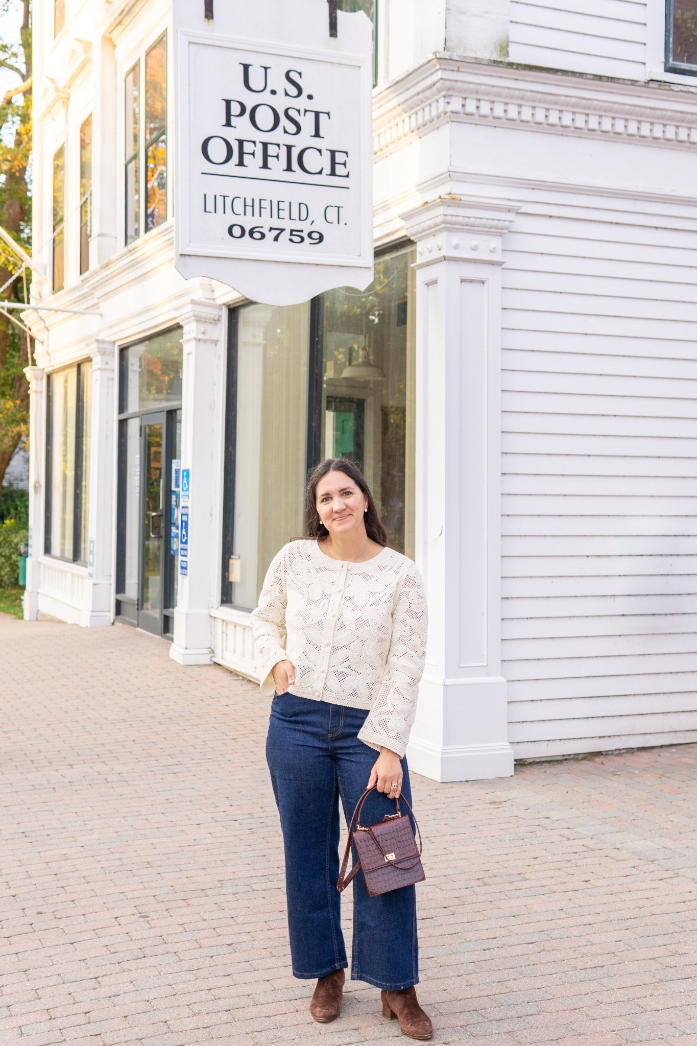 Dressed for Fall in Sézane 🍂

It’s a new season and I’m rounding up my favorite pieces from this Parisian chic brand. 

Rich browns, creamy ivories, and pops of red or leopard are the name of the game  

#LTKMidsize #LTKFallSale #LTKSeasonal